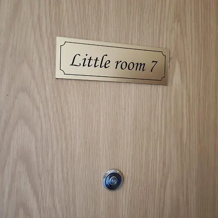 Little 7 - Z Prywatna Lazienka I Aneksem Apartman